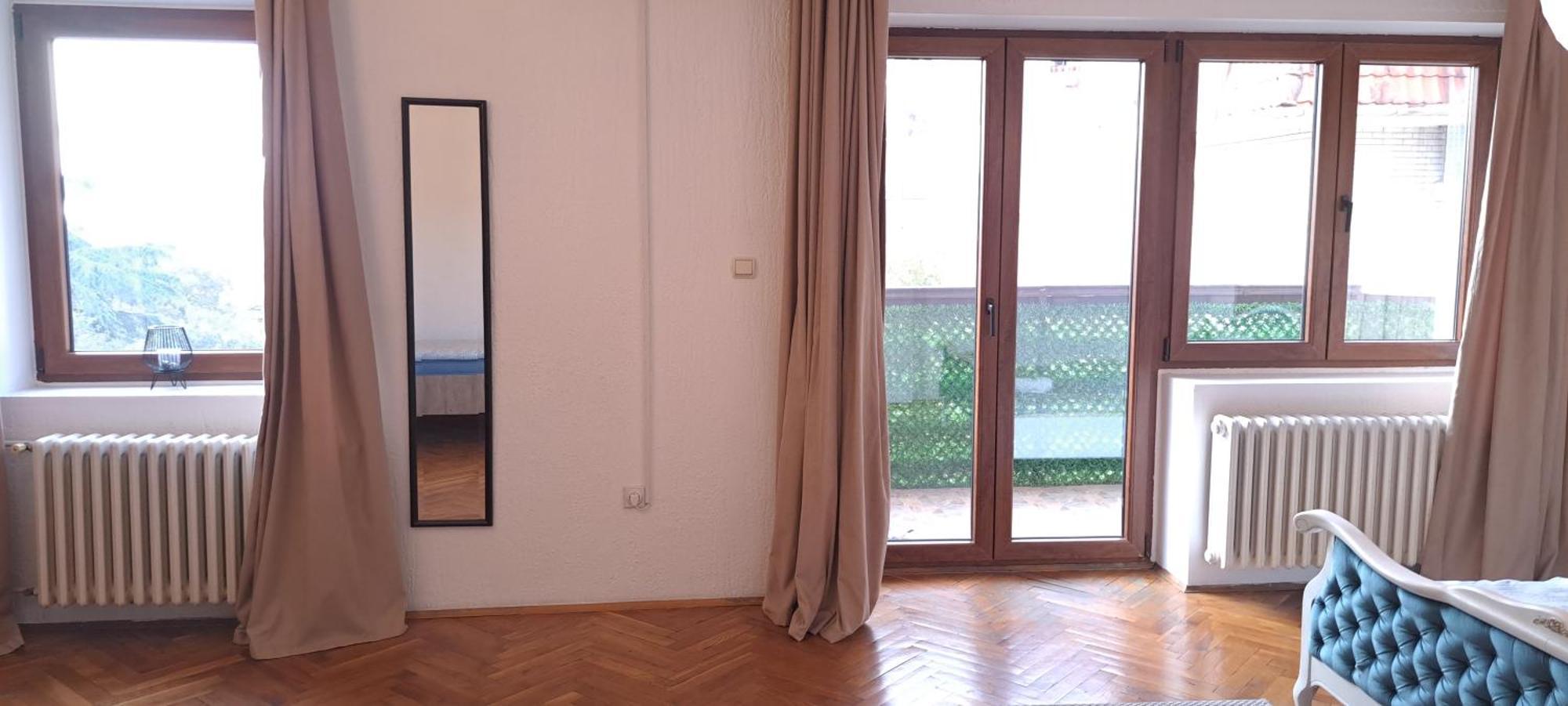 Green Land House Belgrado Buitenkant foto